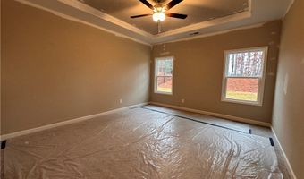 408 Redwater Trl, Aberdeen, NC 28315