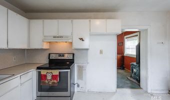 1021 W Chamberlin St, Boise, ID 83706