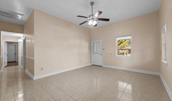 200 8th St, Bay St. Louis, MS 39520