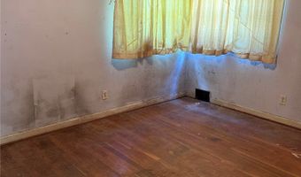 3641 Green Garden Rd, Aliquippa, PA 15001