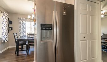 911 Lloyd Ave, Aurora, OH 44202