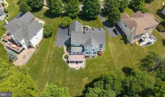 17 WATERTON Dr, Bear, DE 19701