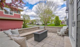 4891 159th St W, Apple Valley, MN 55124