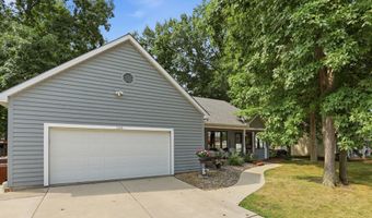 1309 Sanders Dr, Auburn, IN 46706