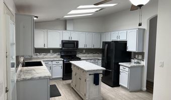 3700 S Ironwood Dr 108, Apache Junction, AZ 85120