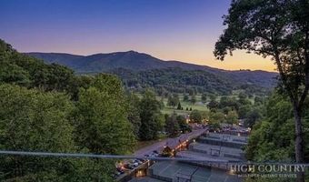 35 Valley Vista Ct, Banner Elk, NC 28604
