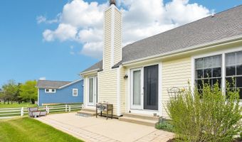 40418 N South Newport Dr, Antioch, IL 60002