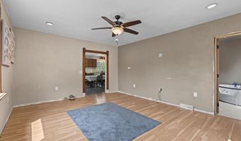 402 E Broadway, Rock Springs, WI 53961