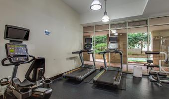 820 N POLLARD St 801, Arlington, VA 22203