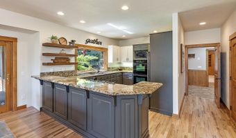 550 Crowson Rd, Ashland, OR 97520