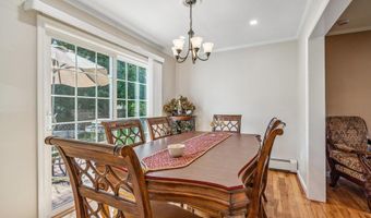 24 Bayview Pl, Amityville, NY 11701
