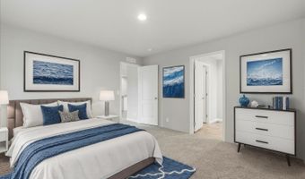 20815 WALNUT St, Aurora, OR 97002