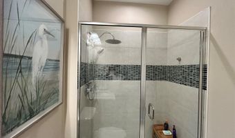 6085 HIDDEN BRANCH Dr, Apollo Beach, FL 33572