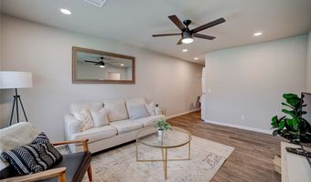 1304 SE C St, Bentonville, AR 72712