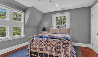 55 Shore Rd, Clinton, CT 06413