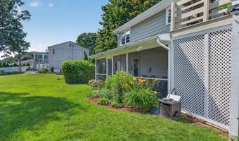 16 Driscoll Rd, Branford, CT 06405