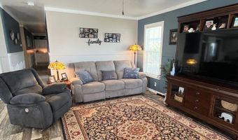 858 S Robert Ave, Avon Park, FL 33825