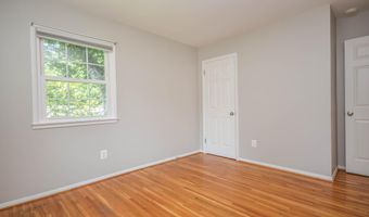 4805 WILLET Dr, Annandale, VA 22003