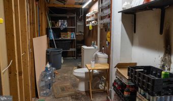 First State Vape LLC 470 N DUPONT HWY, Dover, DE 19901