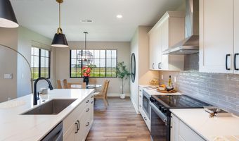 2015 Lacey Dr, Ames, IA 50010