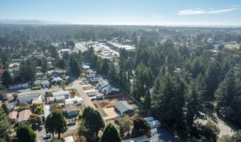501 NORTH Ave, Bandon, OR 97411