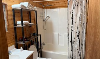 2678 Linda Ln, Alford, FL 32420