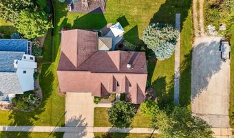4715 N BROOKSHIRE Dr, Appleton, WI 54913