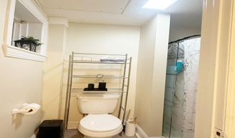 54 James St 2, Albany, NY 12207