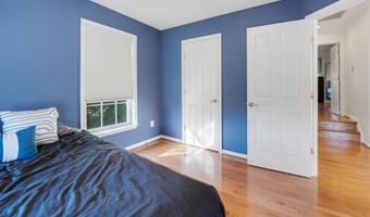 41863 CINNABAR Sq, Aldie, VA 20105