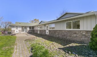 10418 Champoeg Rd NE, Aurora, OR 97002
