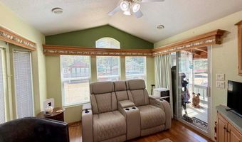 30 A St, Cascade, ID 83611