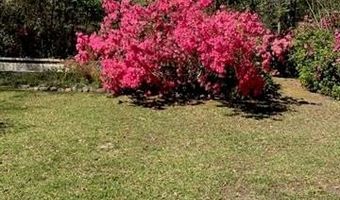 22128 5TH St, Abita Springs, LA 70420