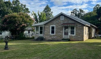 1109 Amherst Ave, Altavista, VA 24517