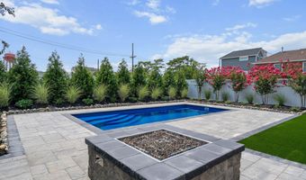 322 Third St, Beach Haven, NJ 08008