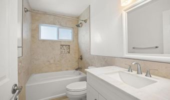 2325 Parkway Dr, Camarillo, CA 93010