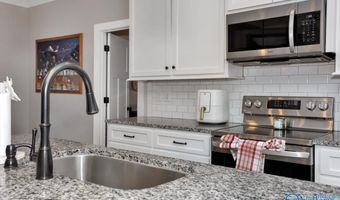 17115 Freedom Dr, Athens, AL 35613