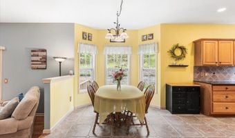 15 Upper Plateau Dr, Alloway, NJ 07462