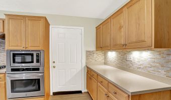 8038 Sydney Ln, Avon, IN 46123
