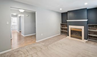 4 BROMLEY Ct, Atco, NJ 08004