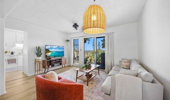 98-893 B Kaonohi St 79, Aiea, HI 96701