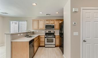 8208 WILDWOOD GLEN Dr, Las Vegas, NV 89131