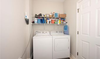 167 Scotch Moss Dr, Advance, NC 27006