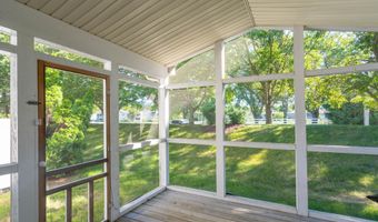 103 LAKESIDE Dr, Lewes, DE 19958