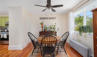 82 Cliffdale Ave, Cranston, RI 02905