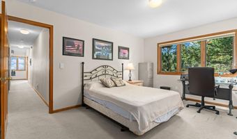 716 Brook Rd, Boulder, CO 80302