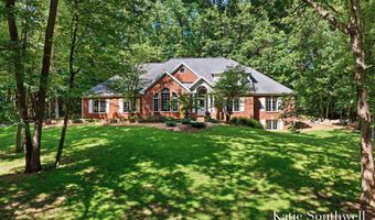 1800 Sterling Oaks Blvd SE, Ada, MI 49301