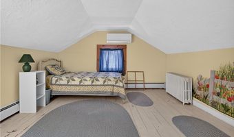 156 Woodhill Dr, Amherst, OH 44001