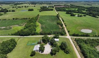 9009 NW County Road 2002, Amoret, MO 64722
