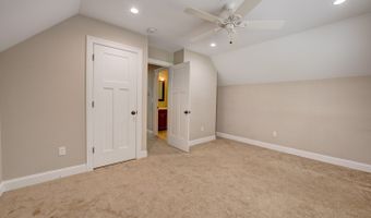 78 Bellevue Dr, Coventry, CT 06238