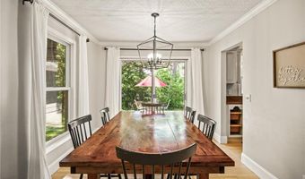 1922 Parkmont Ln, Anoka, MN 55303